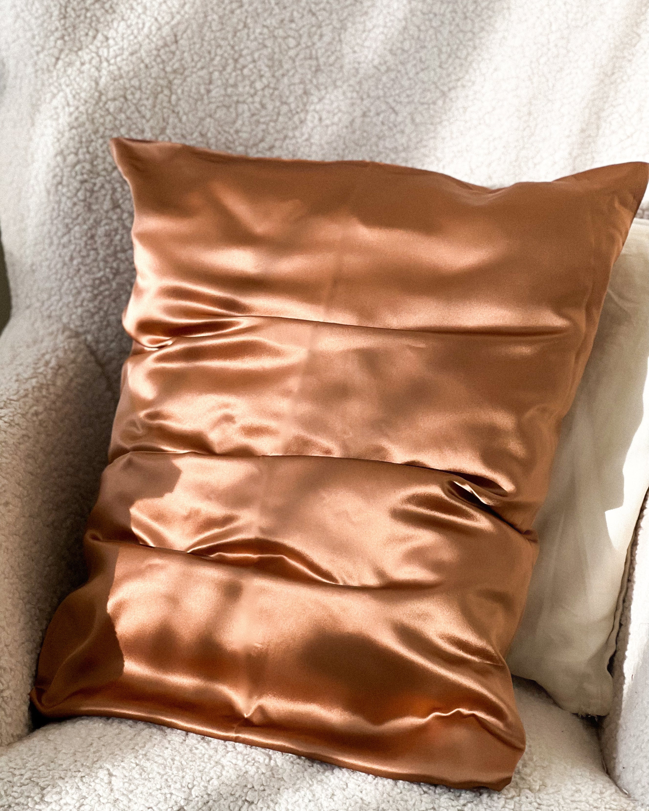 Silk vs Satin: What Is the Difference?
