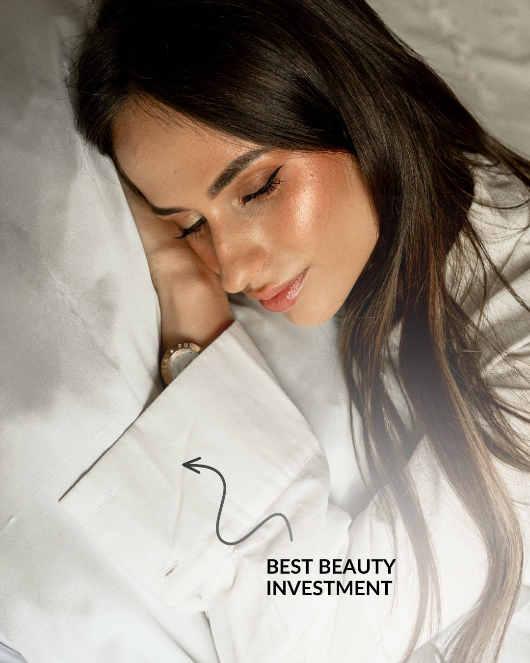 Sleeping on a white silk pillowcase – the ultimate beauty and sleep upgrade
