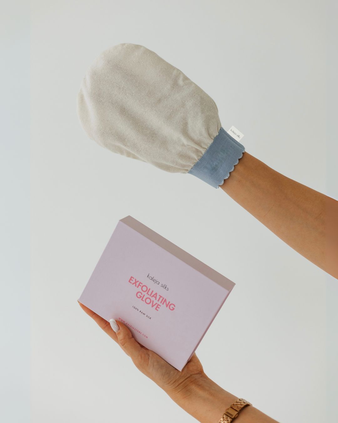 zīda pīlinga cimds