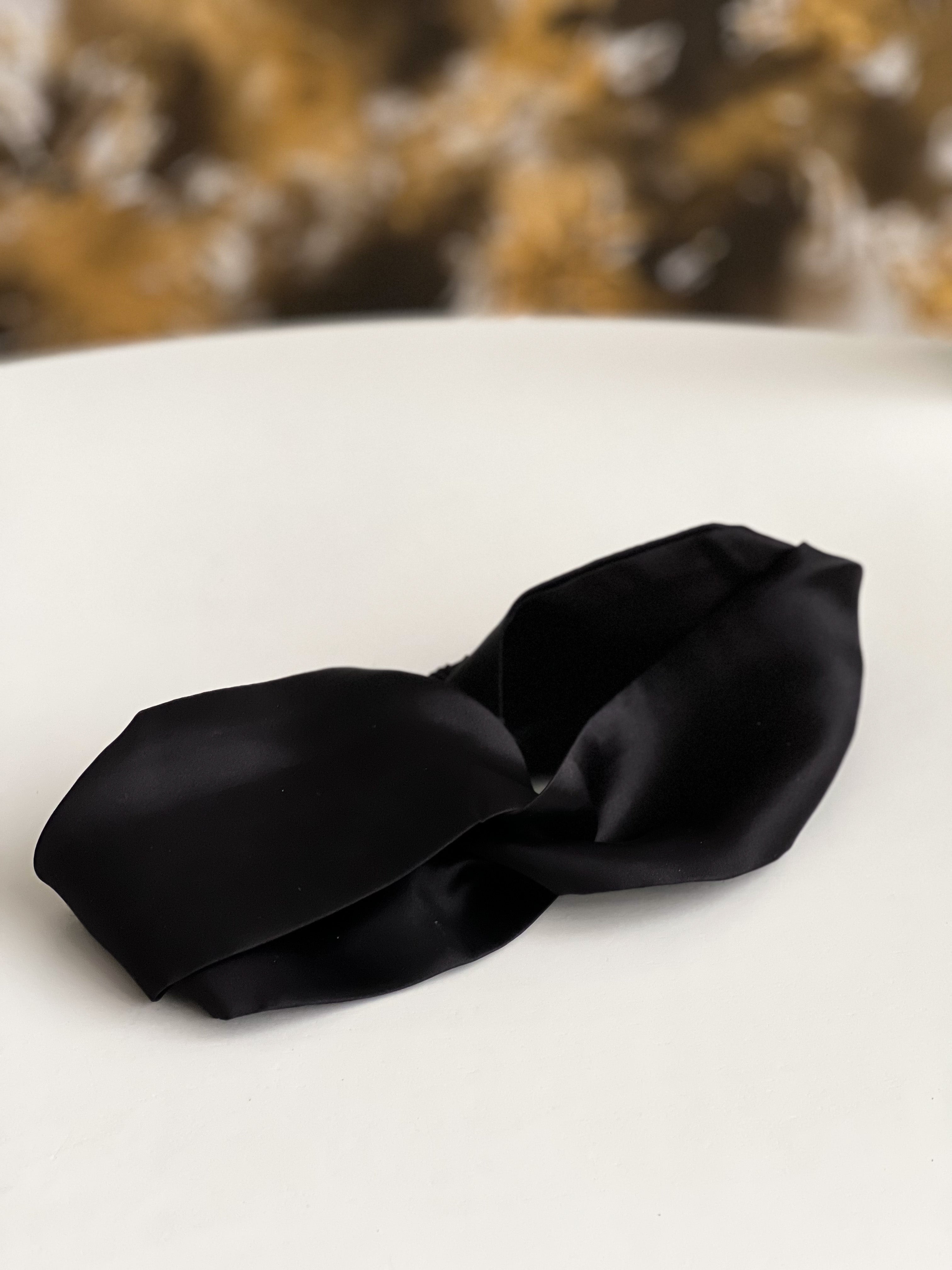 Black silk hairband, Silk hairbands, kaleja silks, kaleja store, headband, hairband, matu lenta, galvas lenta, zīds, mulberry,