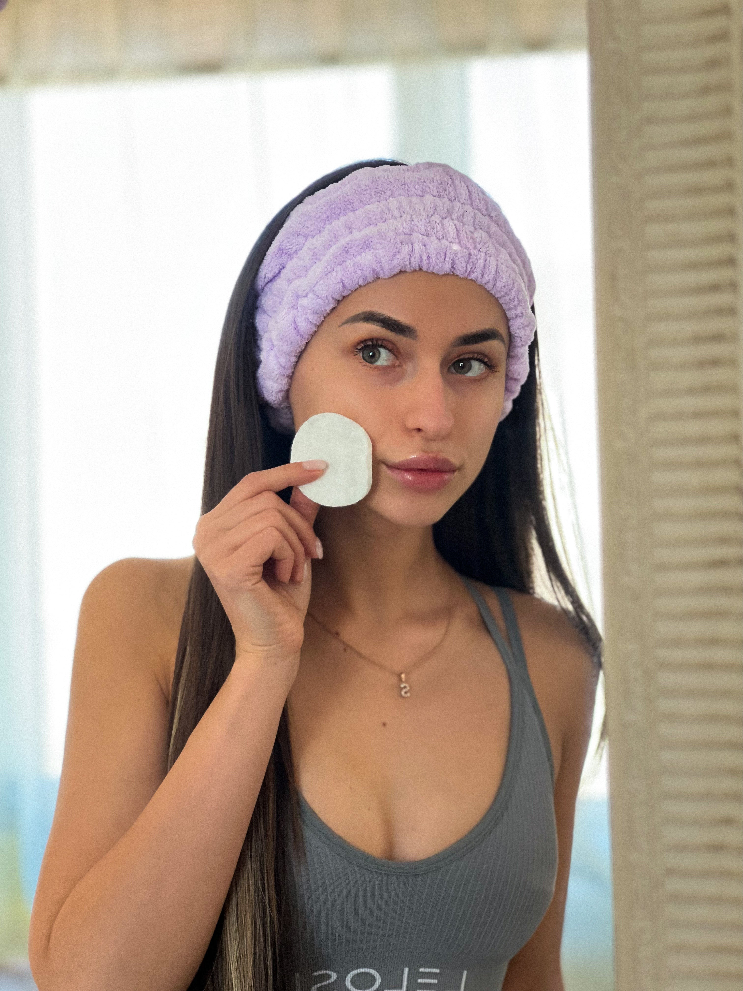 Wide design SPA headband