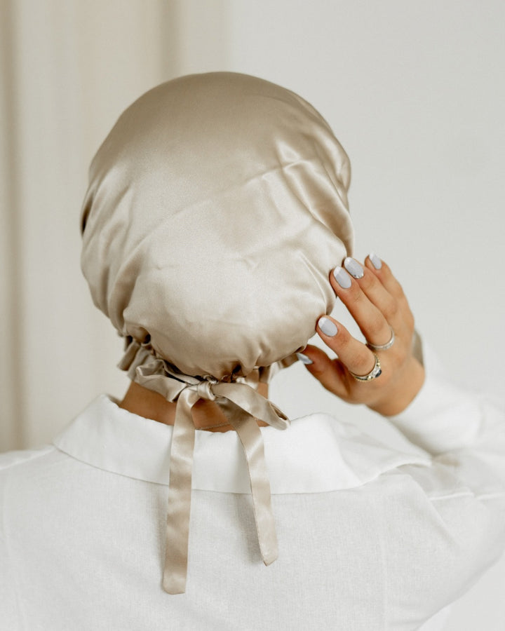 Adjustable silk sleeping bonnet