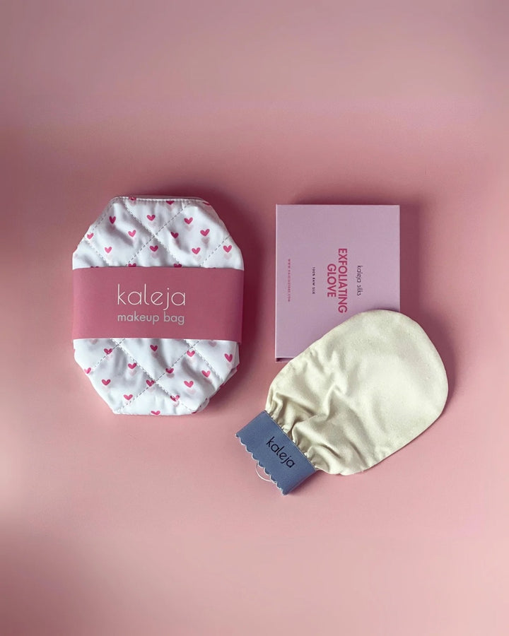 Makeup bag + silk exfoliating glove set