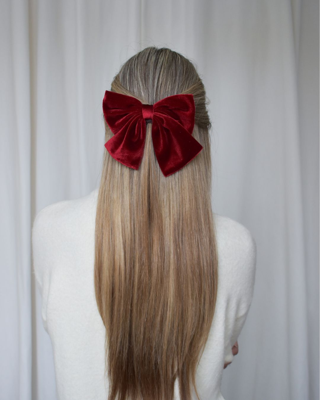 Velvet bow hair clip